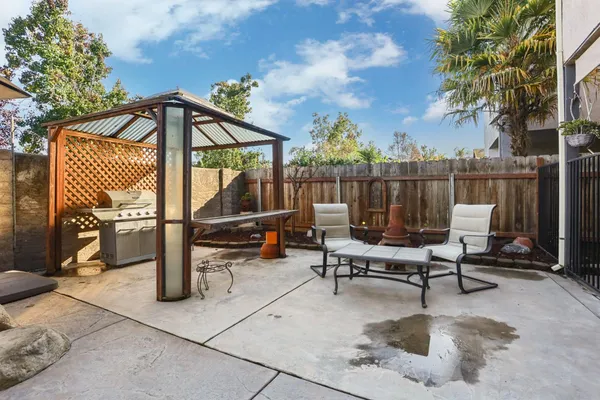 $700,000 | 1122 Zumstein Court, Ripon, CA 95366