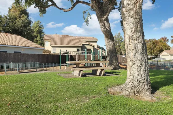 $700,000 | 1122 Zumstein Court, Ripon, CA 95366