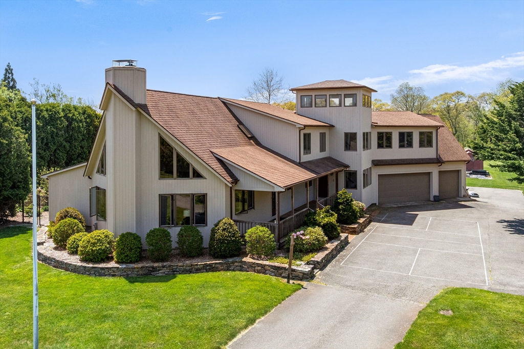 847 Division Road Westport, MA 02790 - Photo 1 of 42 Gallery Image 1