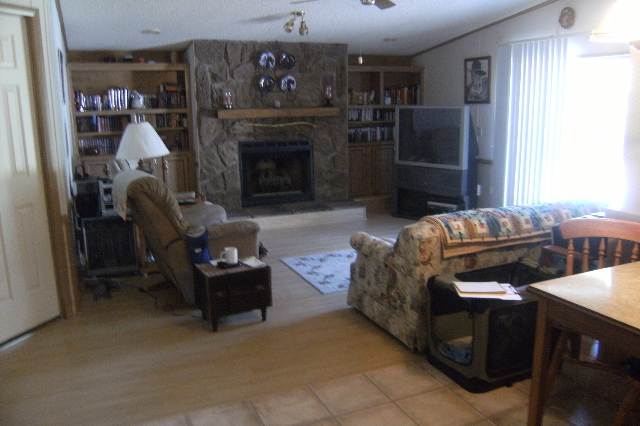 336 Ledbetter Road Travelers Rest, SC 29690 - Photo 5 of 16