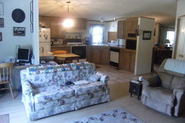 336 Ledbetter Road Travelers Rest, SC 29690 - Photo 7 of 16