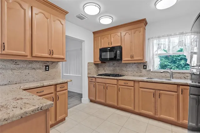 $3,550 | 5215 Southwest 128th Avenue, Miami, FL 33175