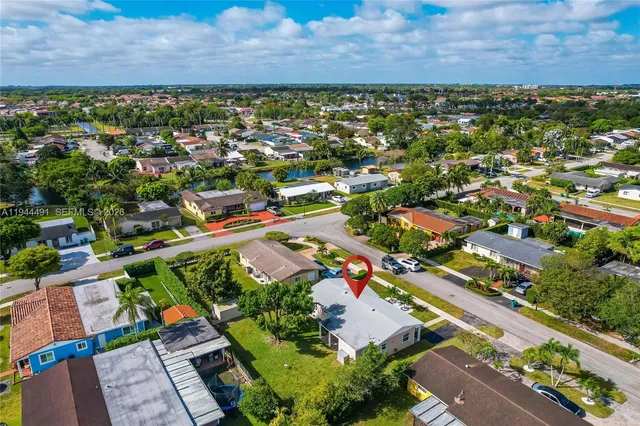 $3,550 | 5215 Southwest 128th Avenue, Miami, FL 33175