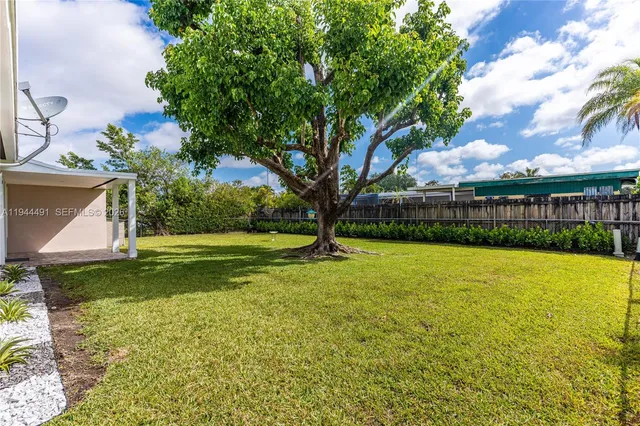 $3,550 | 5215 Southwest 128th Avenue, Miami, FL 33175