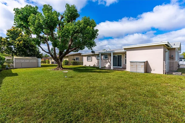 $3,550 | 5215 Southwest 128th Avenue, Miami, FL 33175