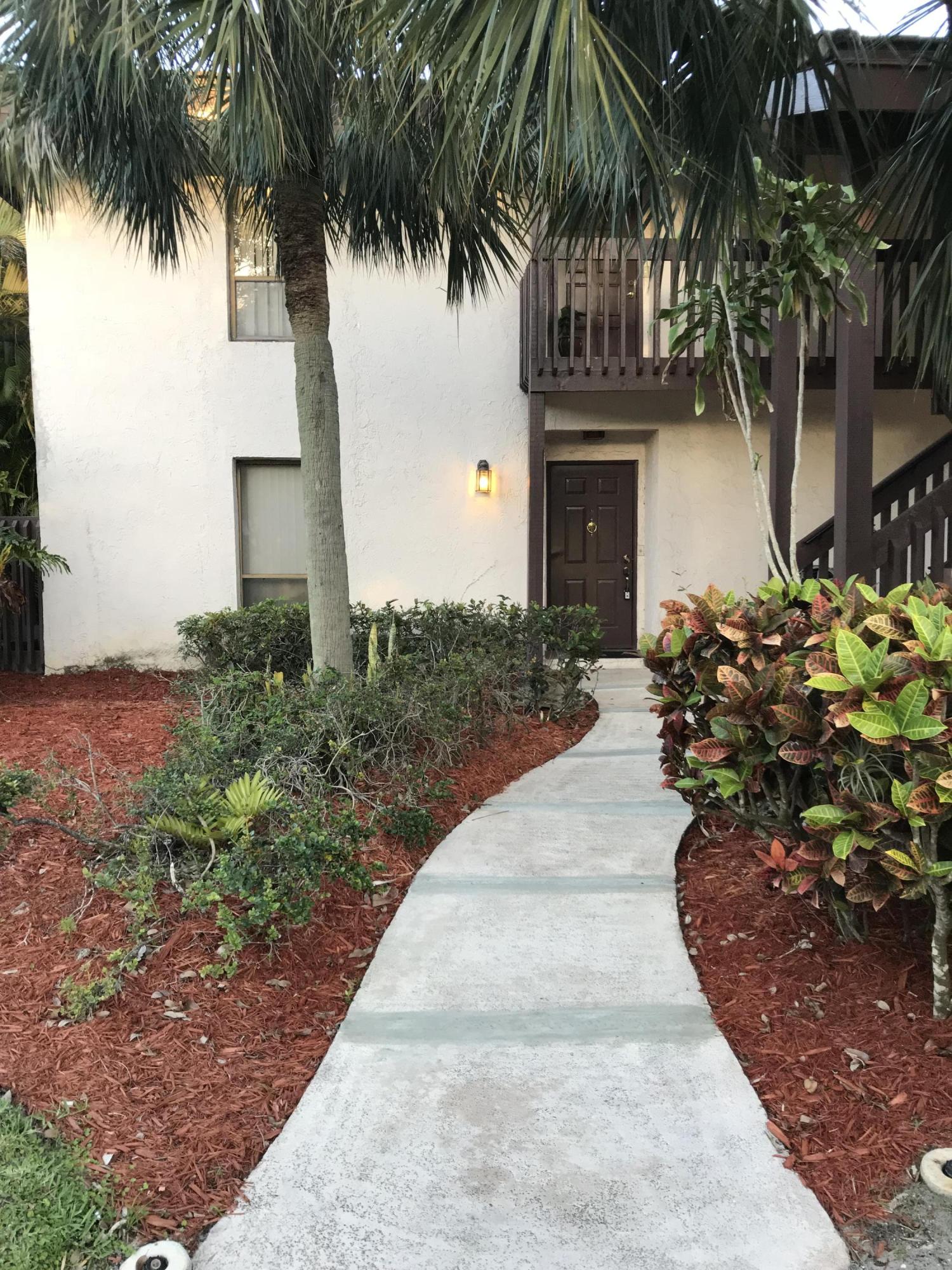 9334 Sable Ridge Circle, Unit A Boca Raton, FL 33428 - Photo 3 of 25 IMG_6486
