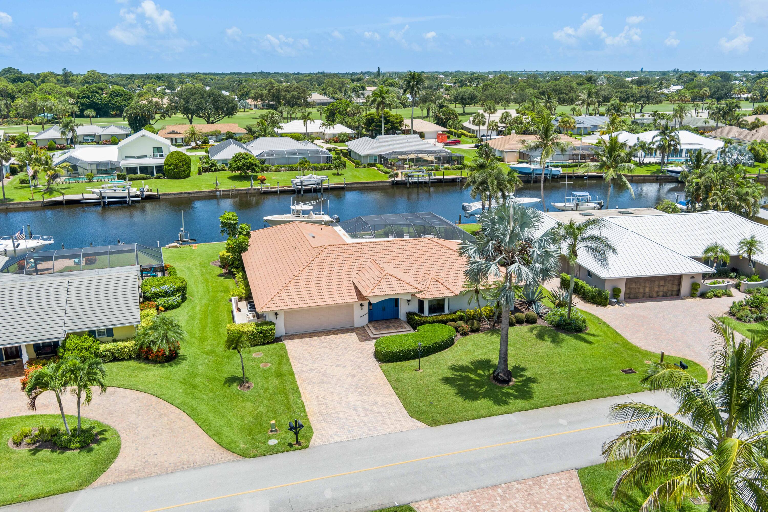3422 Southeast Fairway West Stuart, FL 34997 - Photo 3 of 88 Overhead view of Frint