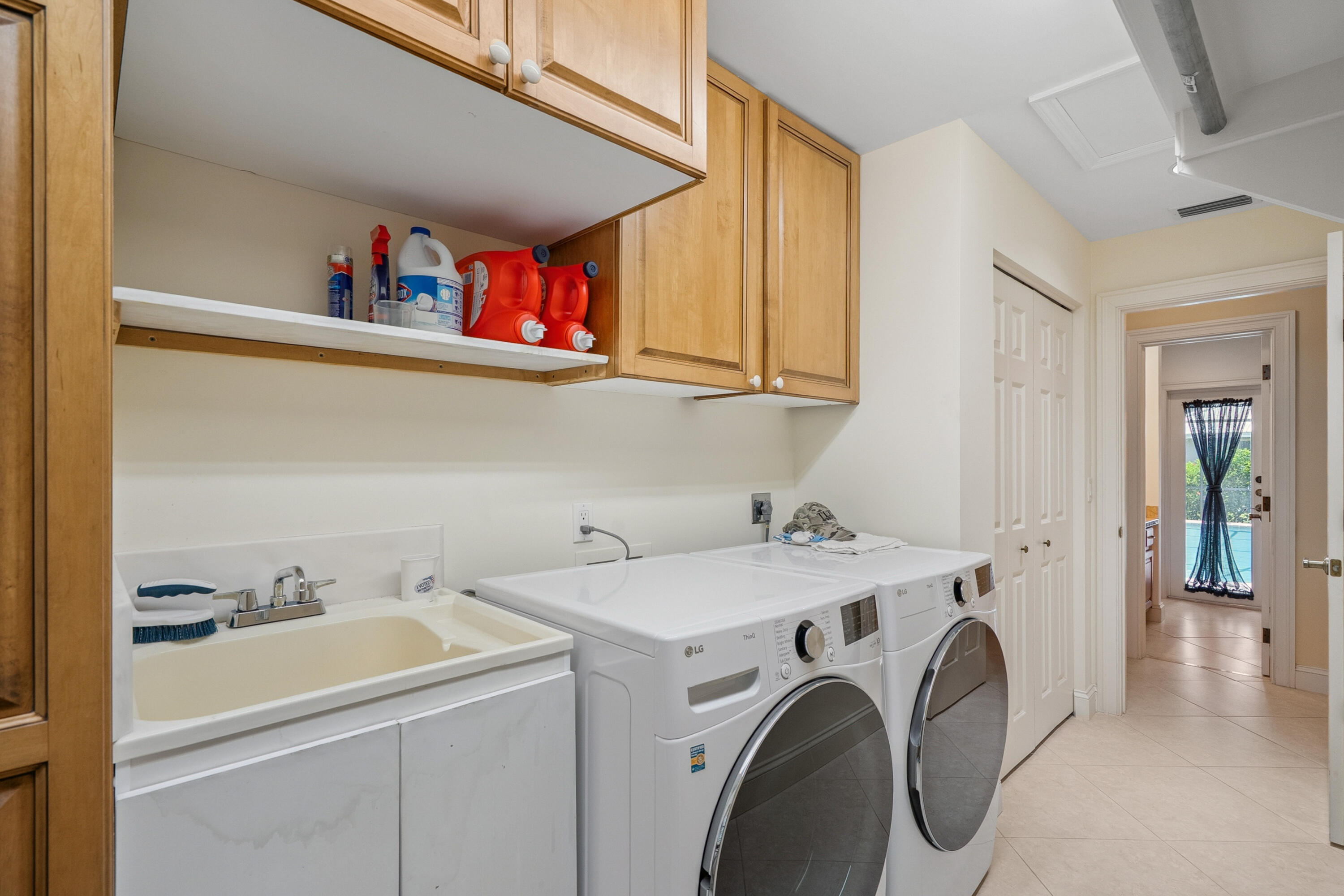 3422 Southeast Fairway West Stuart, FL 34997 - Photo 50 of 88 Laundry Room