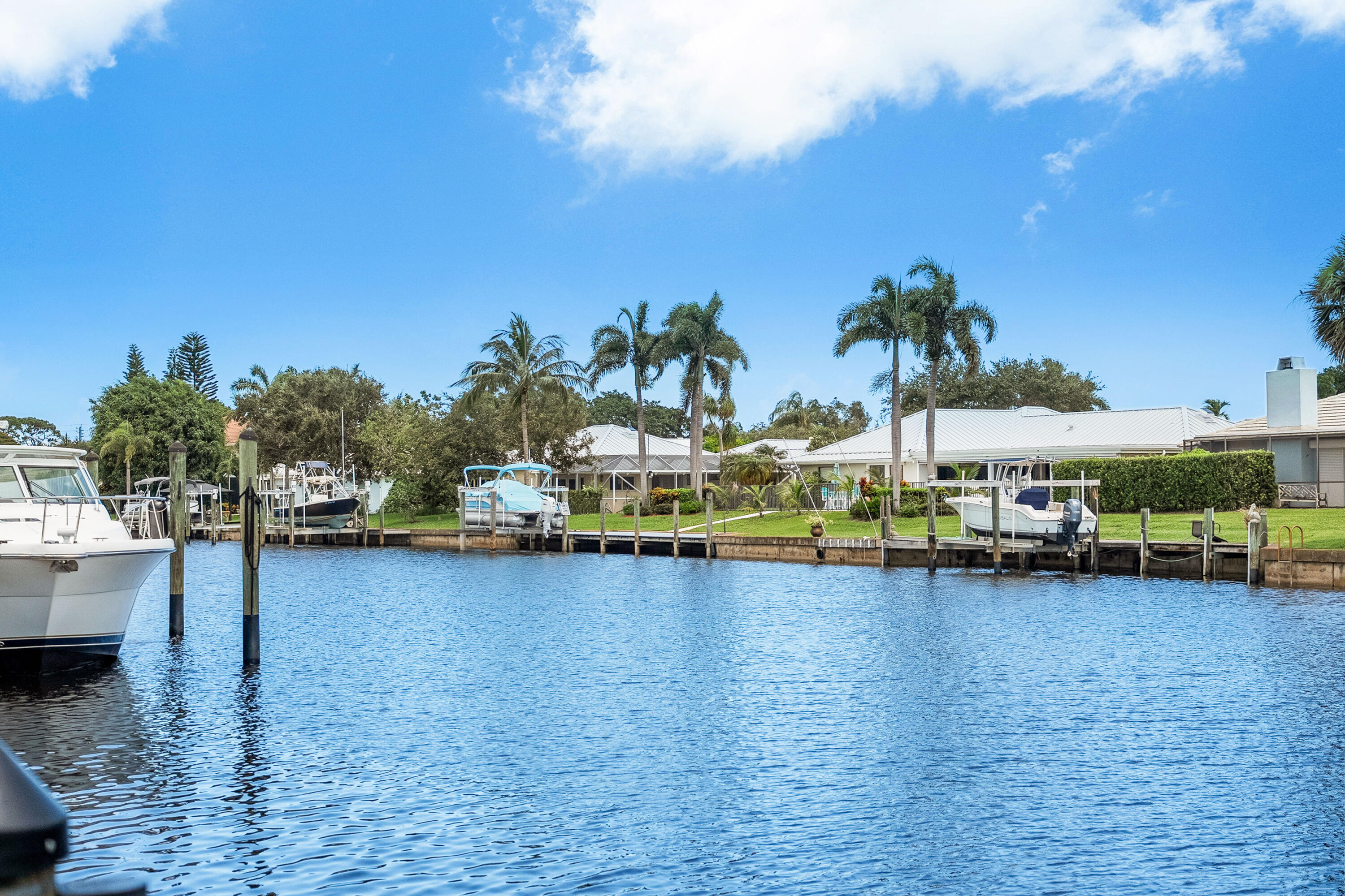 3422 Southeast Fairway West Stuart, FL 34997 - Photo 62 of 88 Canal