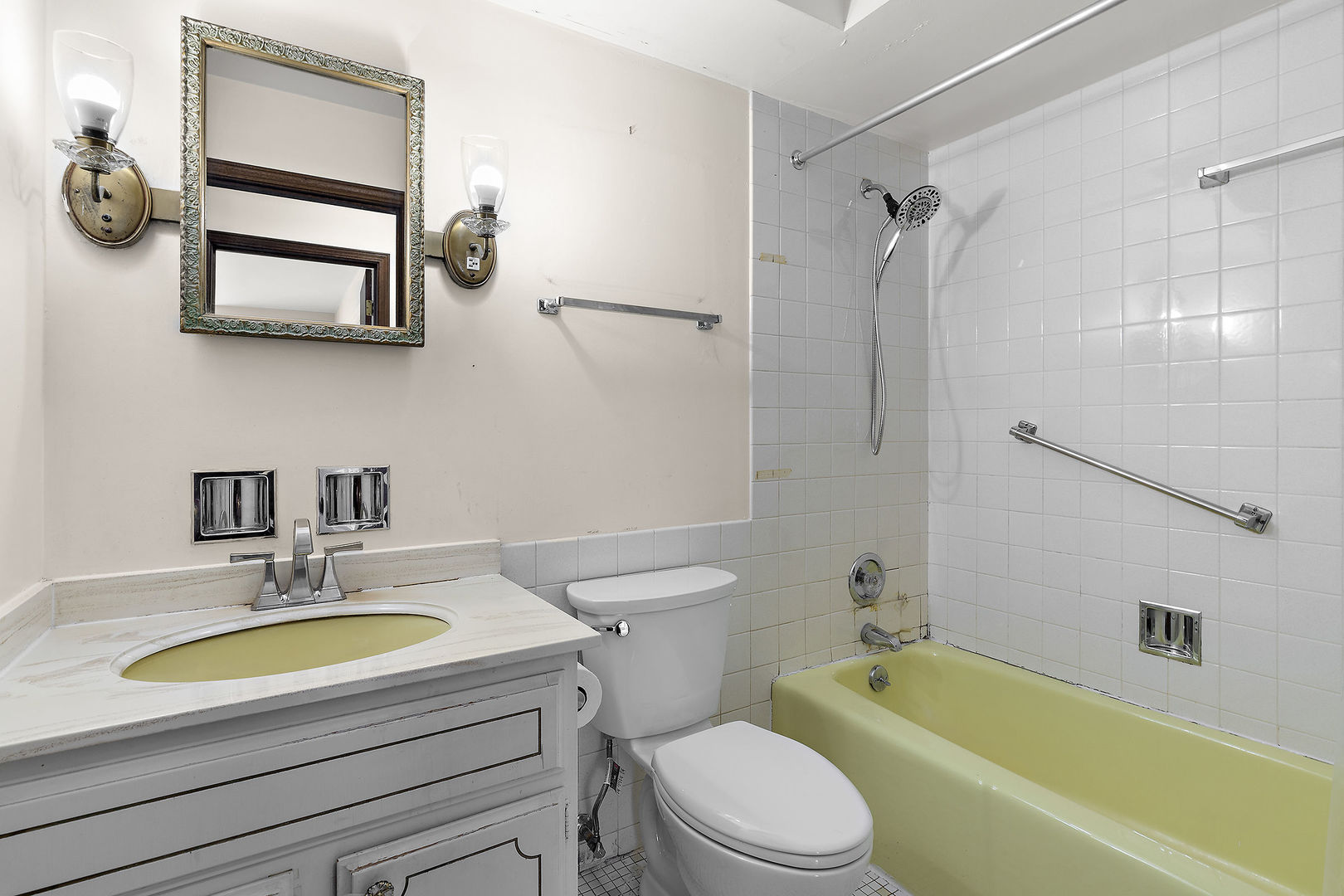 2500 Archbury Lane, Unit 1A Park Ridge, IL 60068 - Photo 13 of 16