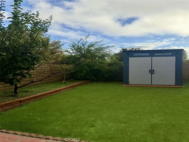 a view of a house with a garage