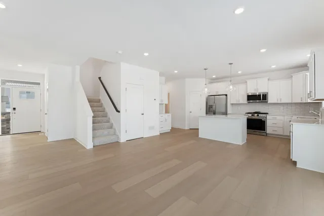 $449,965 | 4952 Jansen Avenue Northeast, St. Michael, MN 55376