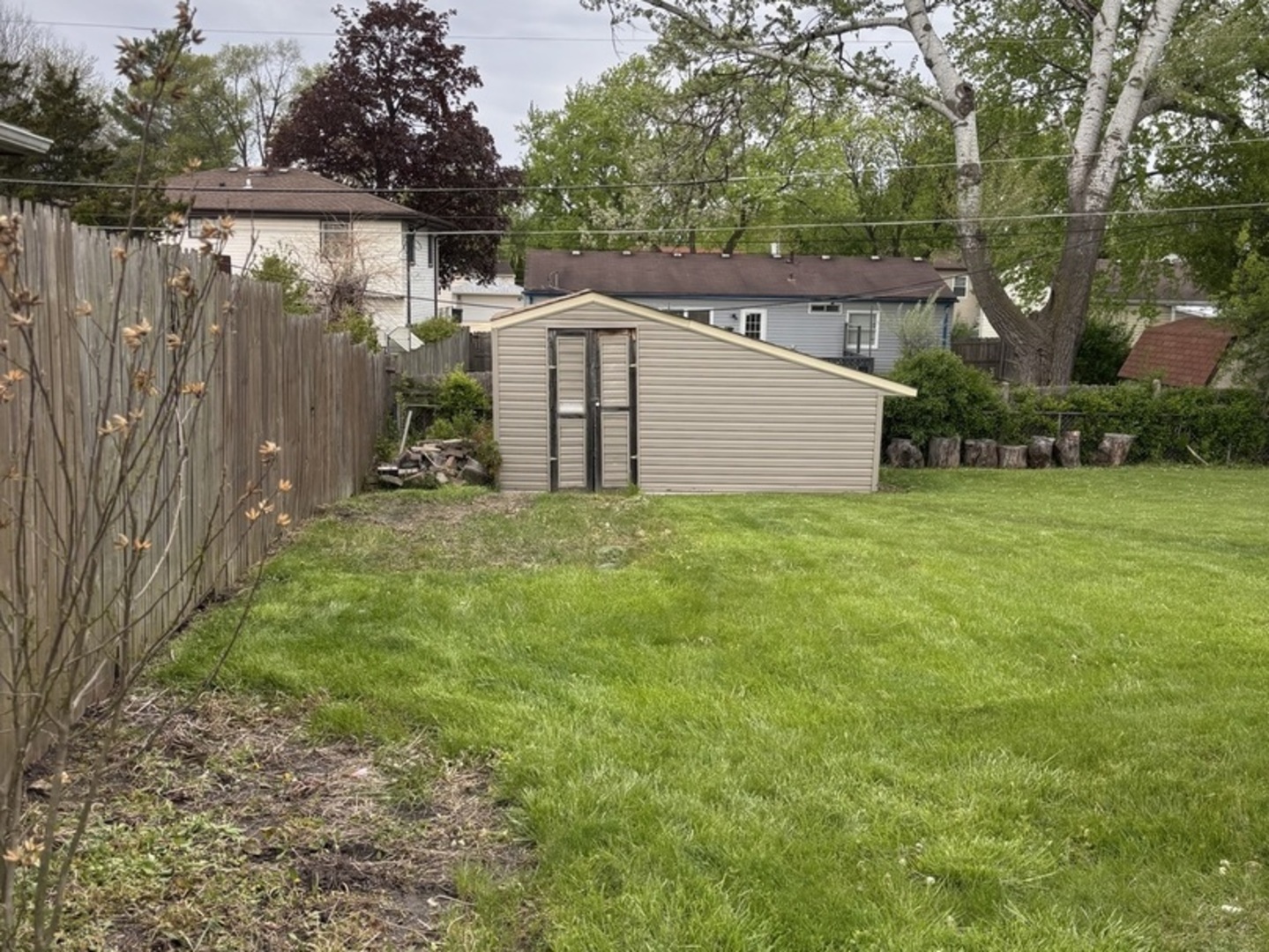 302 Ridge Circle Streamwood, IL 60107 - Photo 14 of 14 Gallery Image 14