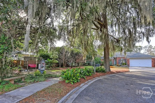 $399,900 | 146 Chapel Drive, Savannah, GA 31406