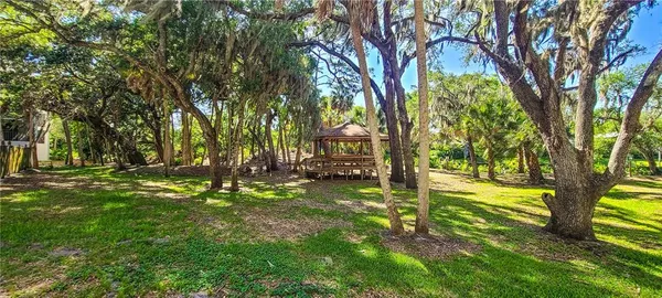 $2,300 | 2749 Orchid Oaks Drive, Unit 302, Sarasota, FL 34239