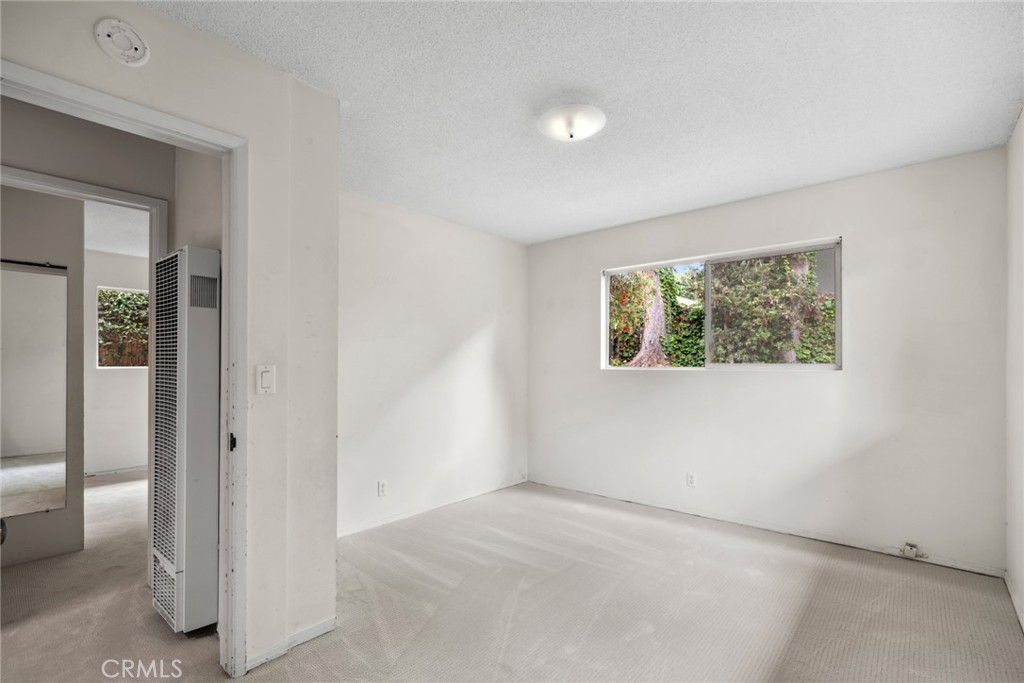 505 Graceland Drive Laguna Beach, CA 92651 - Photo 13 of 29 an empty room with a window