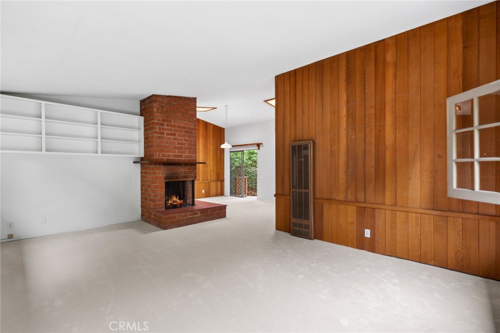 505 Graceland Drive Laguna Beach, CA 92651 - Photo 4 of 29 a view of a livingroom with furniture and staircase