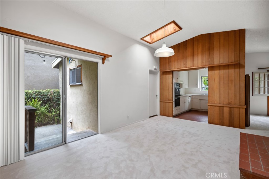 505 Graceland Drive Laguna Beach, CA 92651 - Photo 9 of 29