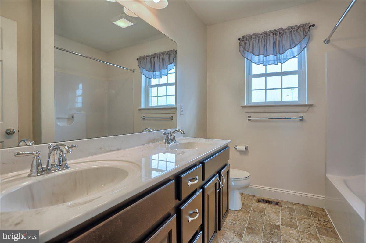 208 Eagle Road Dillsburg, PA 17019 - Photo 9 of 24