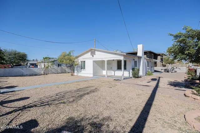 $2,299 | 2646 East Willetta Street, Phoenix, AZ 85008