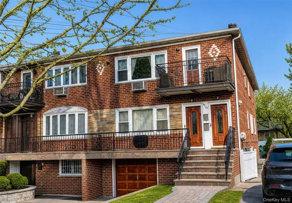 $1,999,999 | 42-19 195th Street | Auburndale