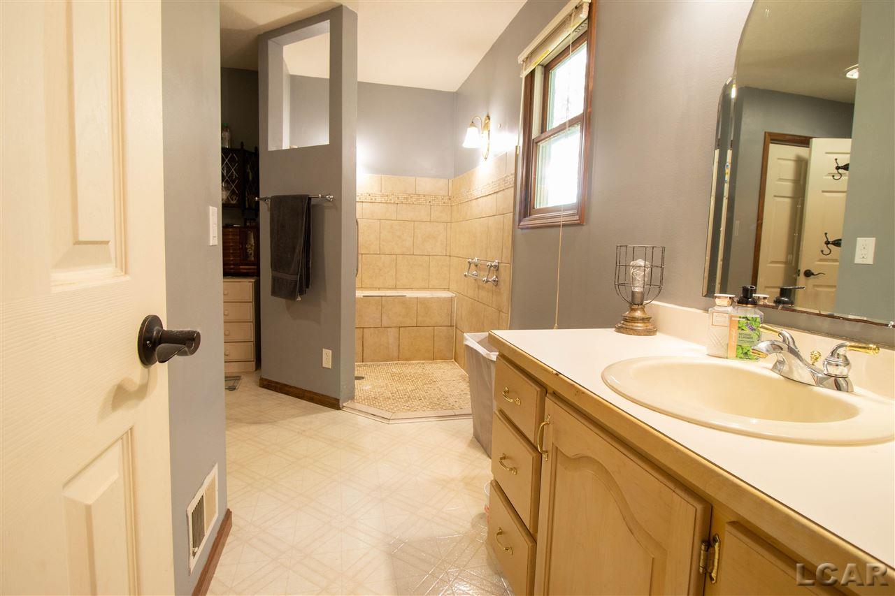 1650 Samaria Road Temperance, MI 48182 - Photo 24 of 34 50080042-23.JPG
