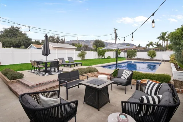 $898,888 | 262 South San Jose Drive, Glendora, CA 91741