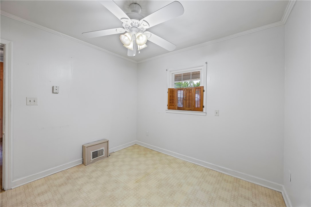 104 Henry Avenue Seneca, SC 29678 - Photo 27 of 50
