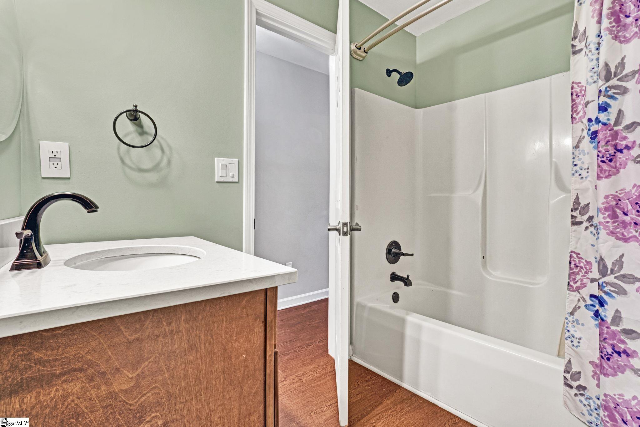 1 Greyleaf Court Simpsonville, SC 29680 - Photo 32 of 44