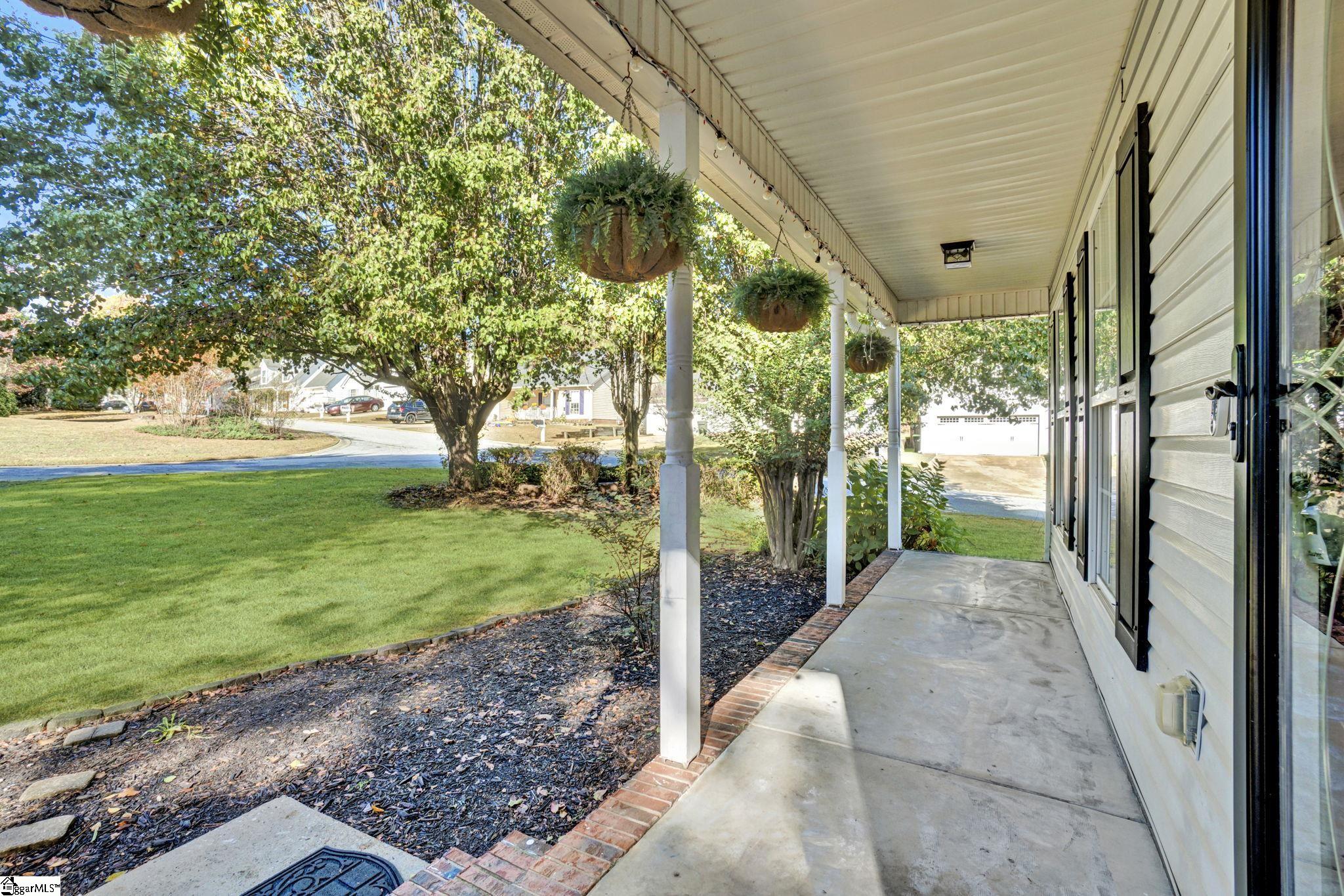 1 Greyleaf Court Simpsonville, SC 29680 - Photo 37 of 44