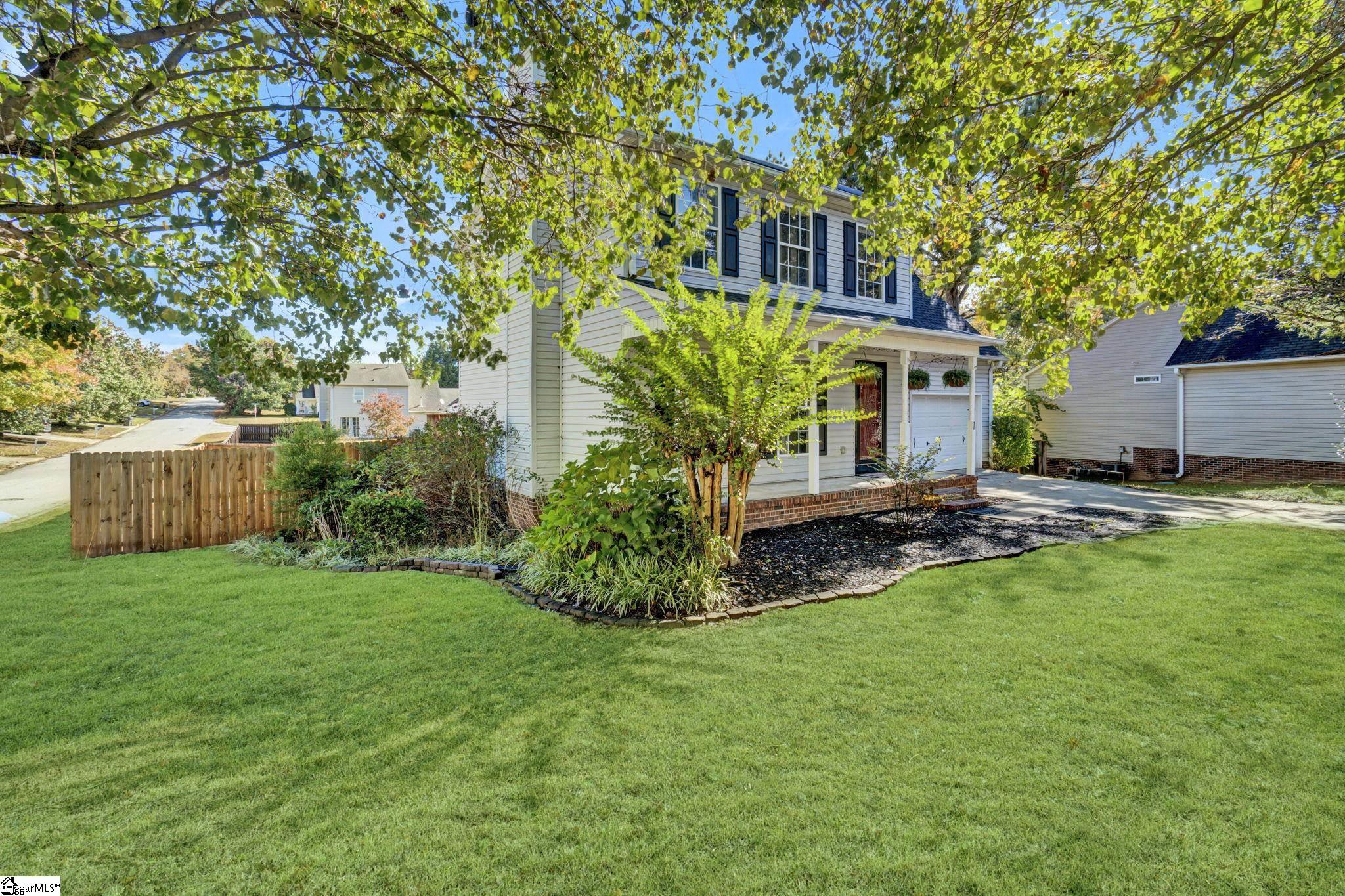 1 Greyleaf Court Simpsonville, SC 29680 - Photo 4 of 44