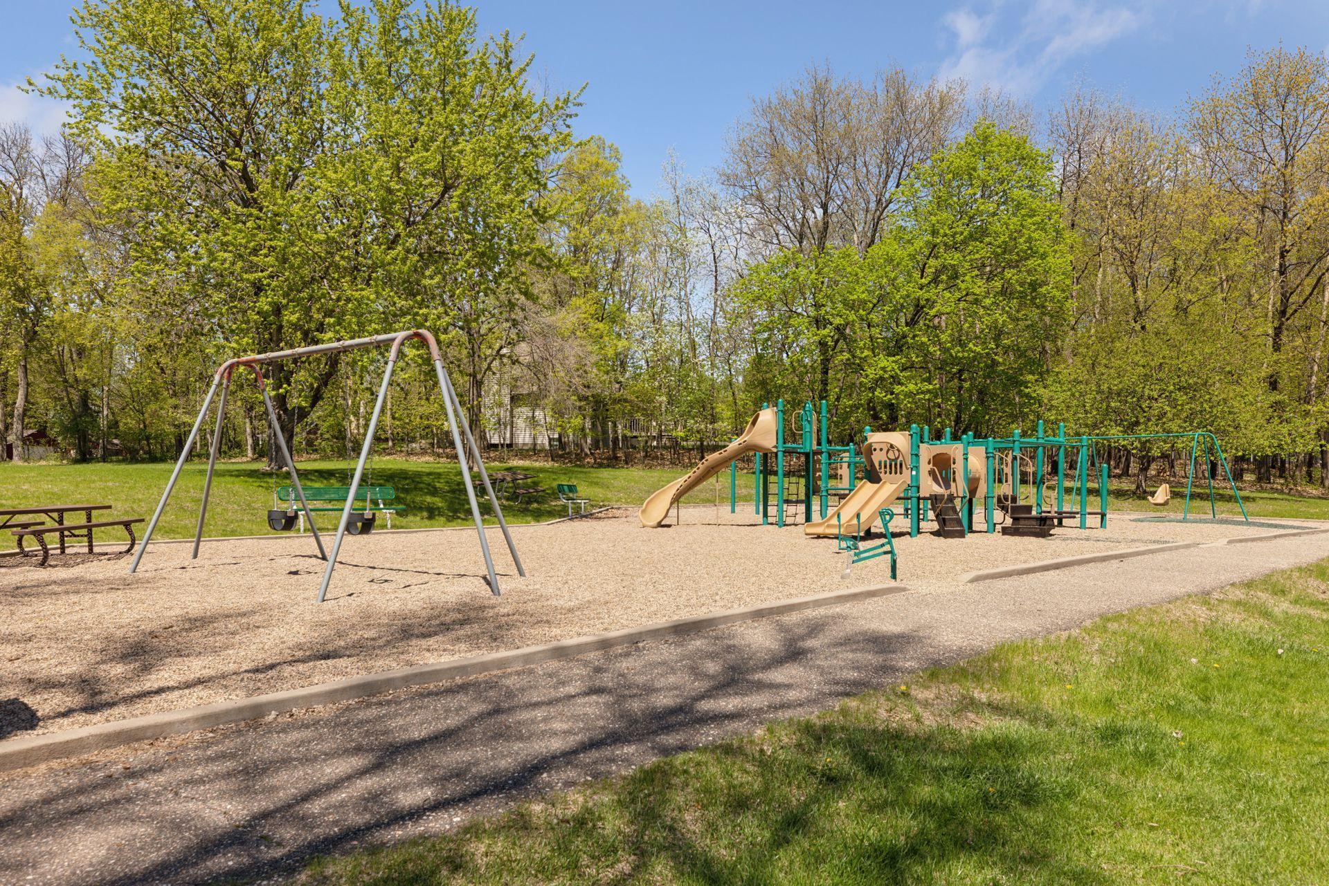 1929 Fagerness Point Road Wayzata, MN 55391 - Photo 45 of 48 Gallery Image 45