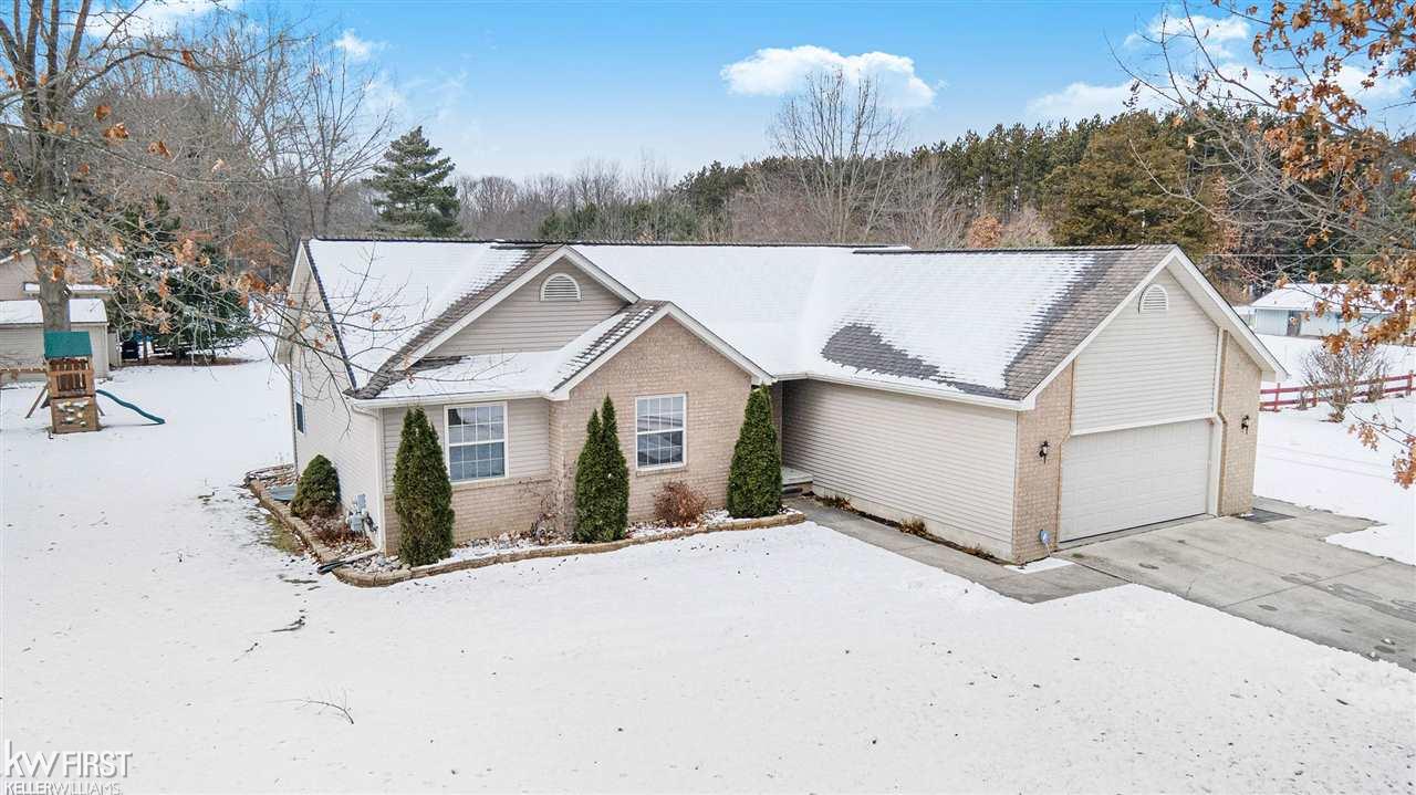 7063 Gillette Road Flushing, MI 48433 - Photo 33 of 42