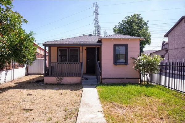 $1,350,000 | 8022 Felix Avenue, Bell Gardens, CA 90201