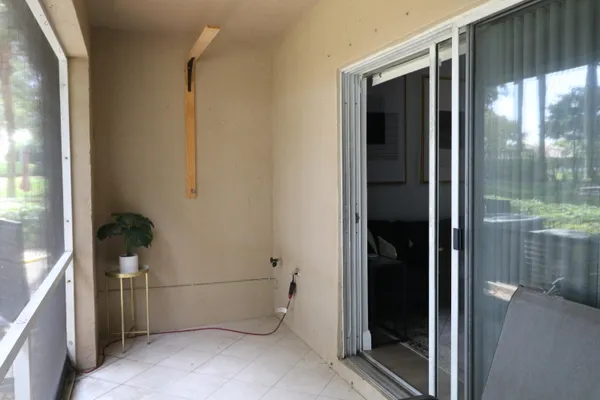 $2,700 | 6848 Brook Hollow Road, Lake Worth, FL 33467