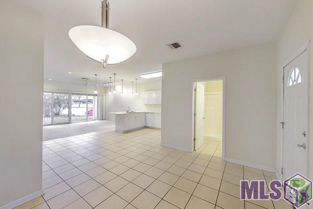 3031 Barrow Street, Unit 41 Houma, LA 70360 - Photo 5 of 12