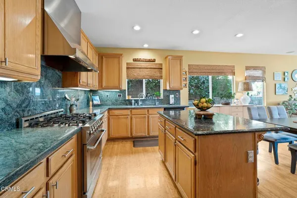 $1,150,000 | 28434 Agajanian Drive, Santa Clarita, CA 91390