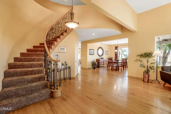 $1,150,000 | 28434 Agajanian Drive, Santa Clarita, CA 91390