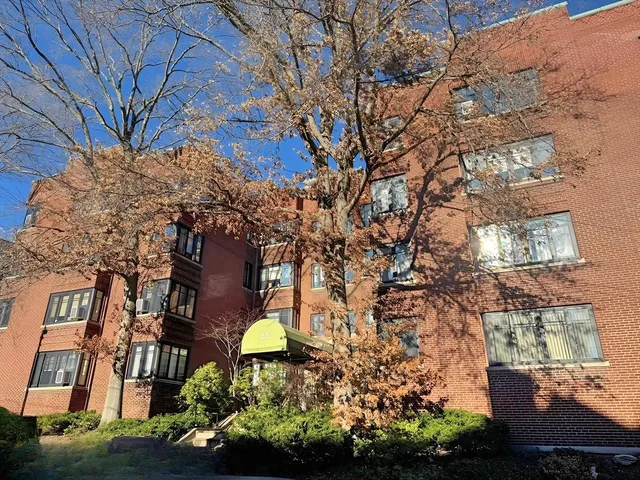 $2,000 | 65 Strathmore Road, Unit 31, Boston, MA 02135