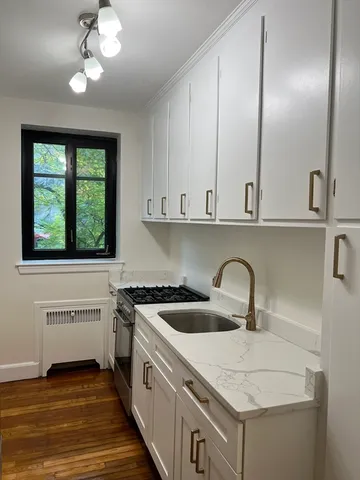 $2,000 | 65 Strathmore Road, Unit 31, Boston, MA 02135