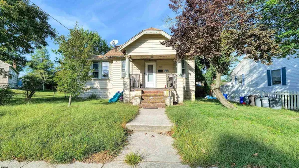 $435,000 | 109 East Cedar Avenue, Somers Point, NJ 08244