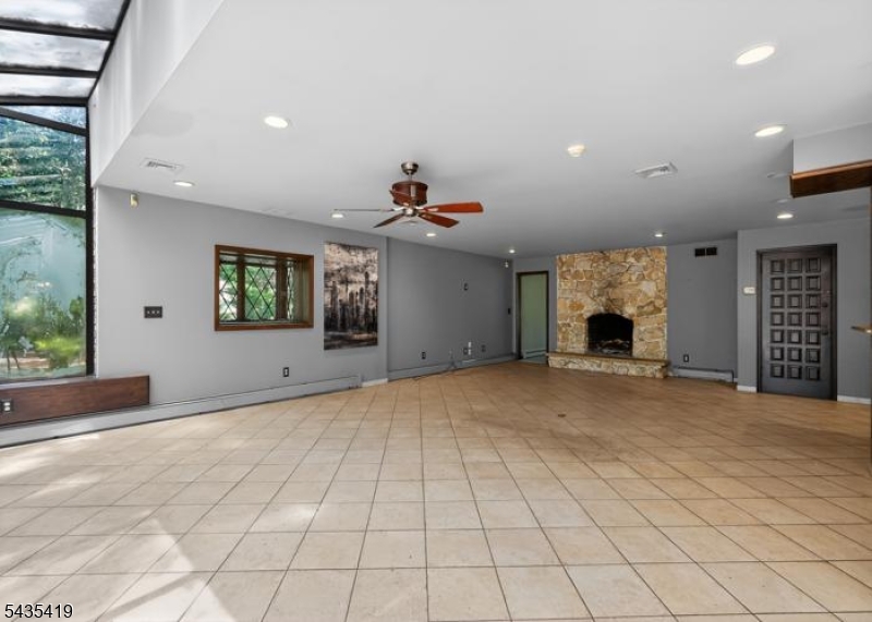 1410 Raritan Road Scotch Plains, NJ 07076 - Photo 3 of 20