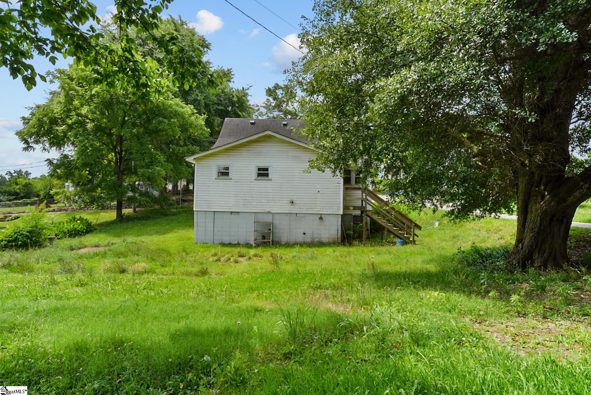 4 Adger Street Pelzer, SC 29669 - Photo 5 of 16