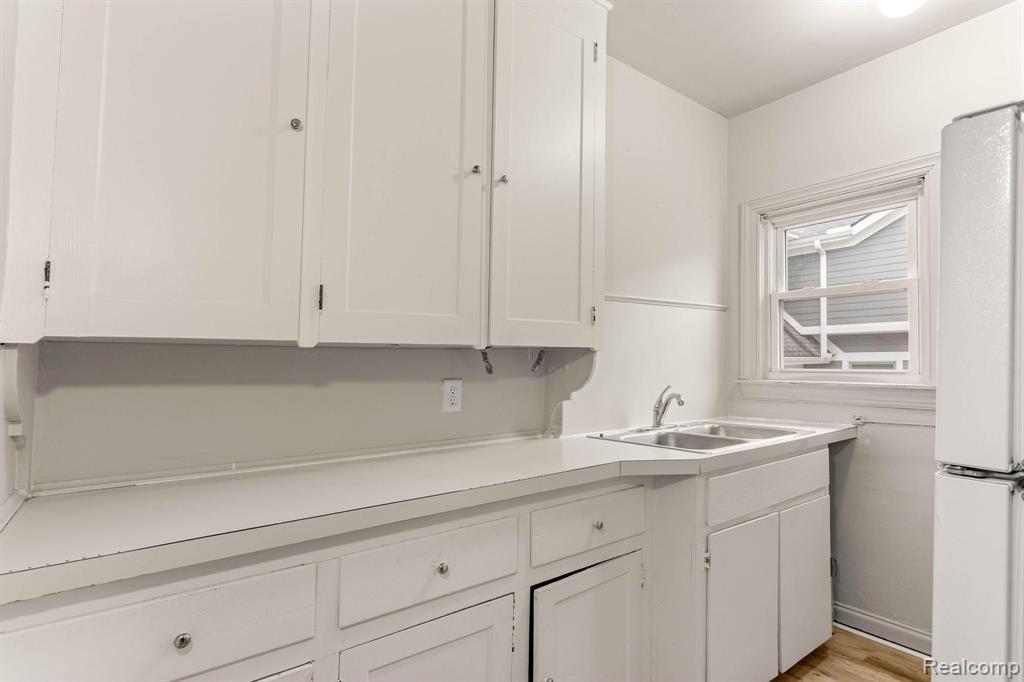 333 Woodward Avenue Rochester, MI 48307 - Photo 30 of 51