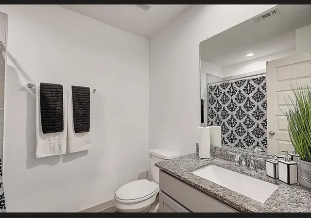 $2,650 | 1246 Truckee River Drive, Rosharon, TX 77583