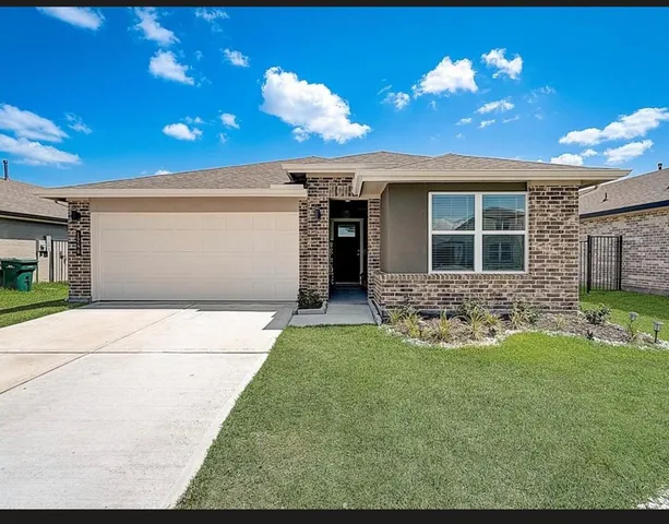 $2,650 | 1246 Truckee River Drive, Rosharon, TX 77583