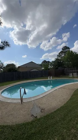 $221,500 | 404 Hollyhill Lane, Unit 404, Denton, TX 76205