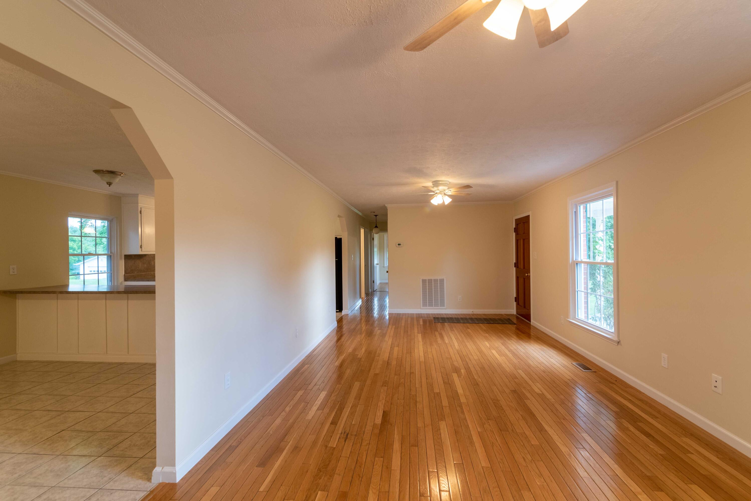 24182 Johnson Chapel Road Bristol, VA 24202 - Photo 14 of 46 24218 Johnson Chapel-18