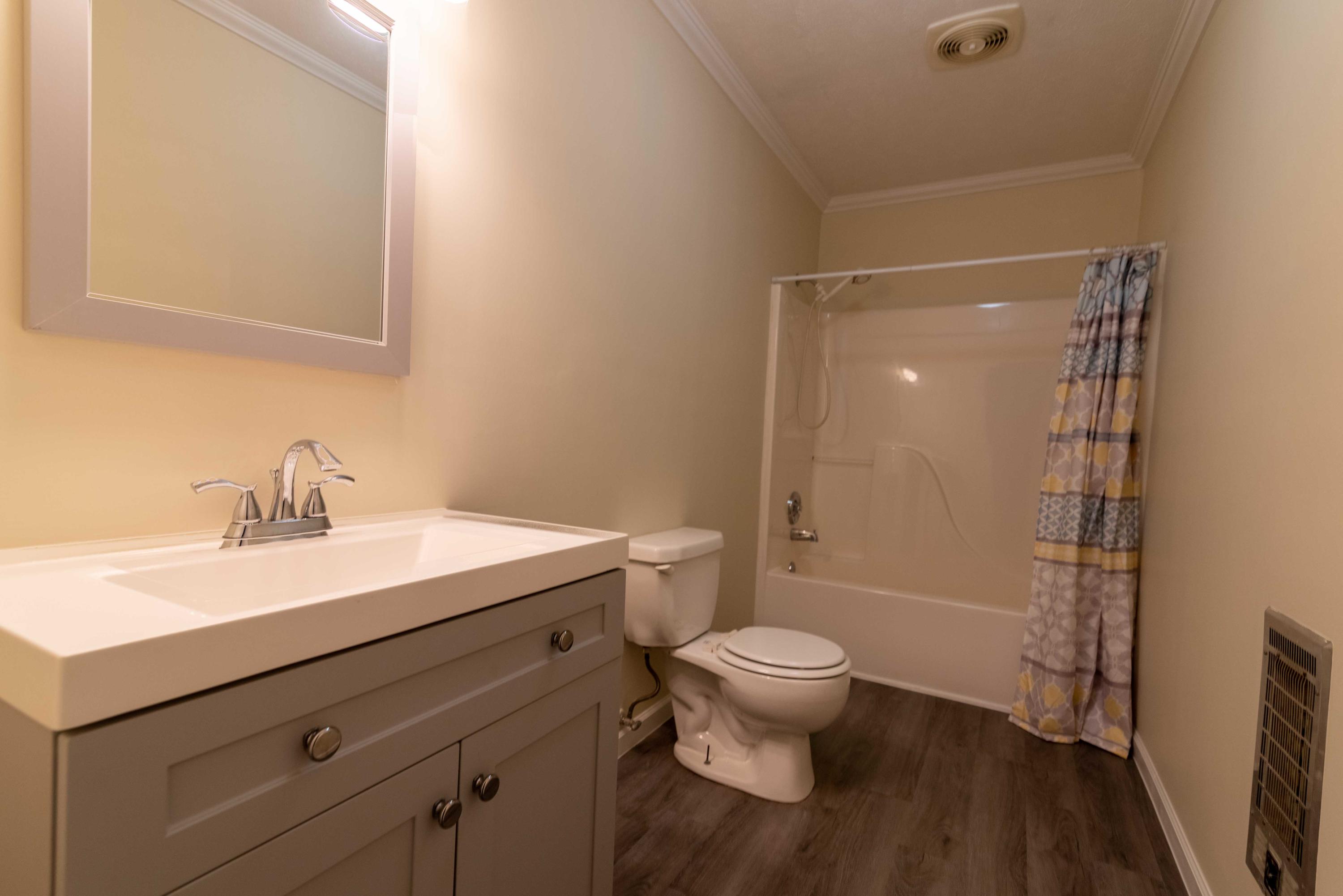 24182 Johnson Chapel Road Bristol, VA 24202 - Photo 20 of 46 24218 Johnson Chapel-25