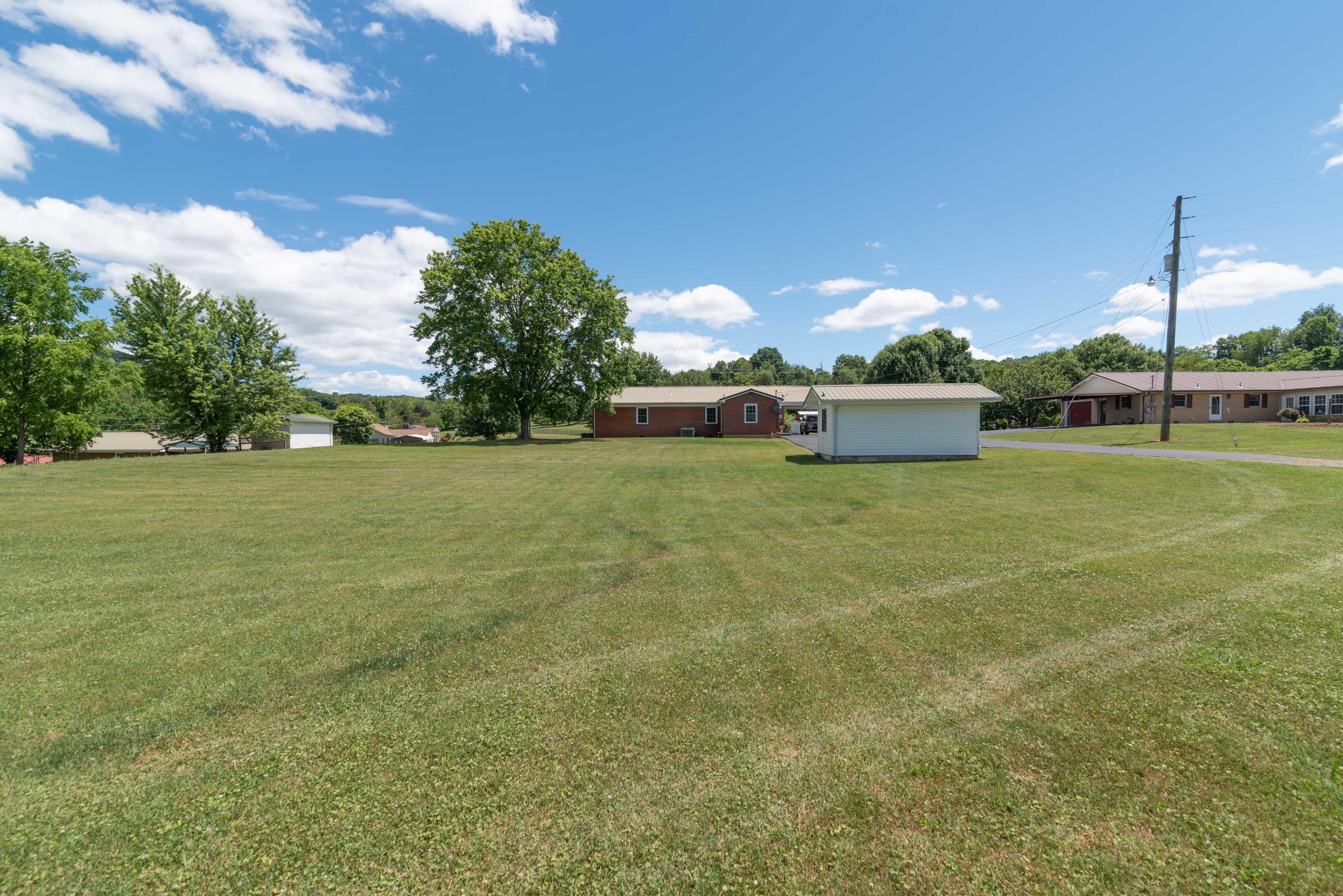 24182 Johnson Chapel Road Bristol, VA 24202 - Photo 31 of 46 24218 Johnson Chapel-40